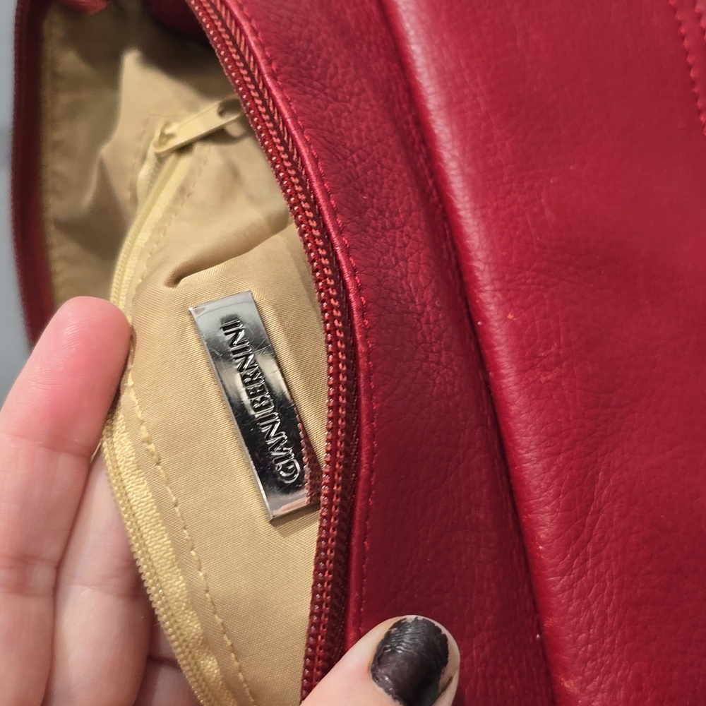 Giani Bernini Leather Red Shoulder Bag. - Picture 3 of 16
